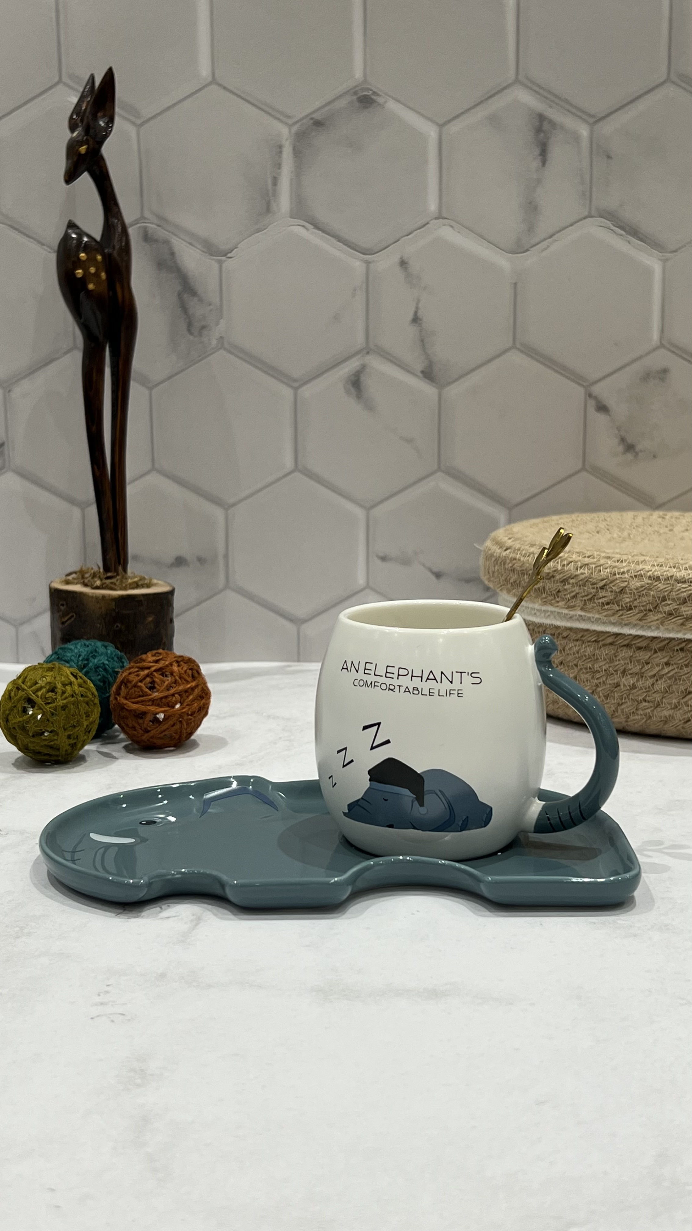 ماگ و بشقاب فیلی